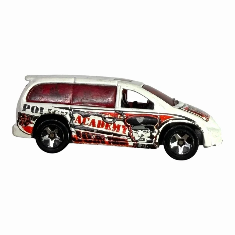 2003  ''ROLL PATROL'' #169 Hot Wheels Police Academy Dodge‎ Van Diecast Toy Car